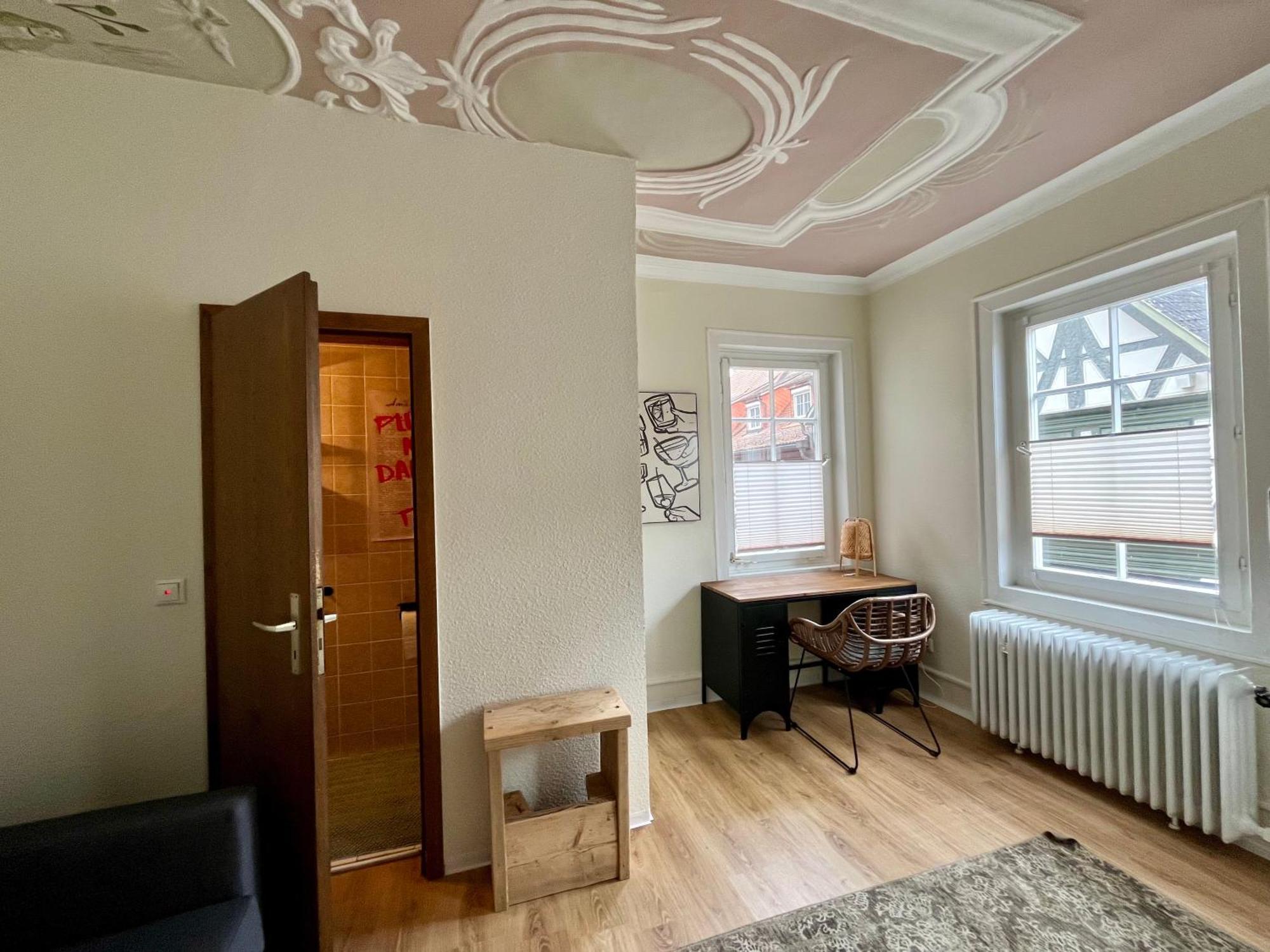 Pub 111 - Altstadt Apartment *